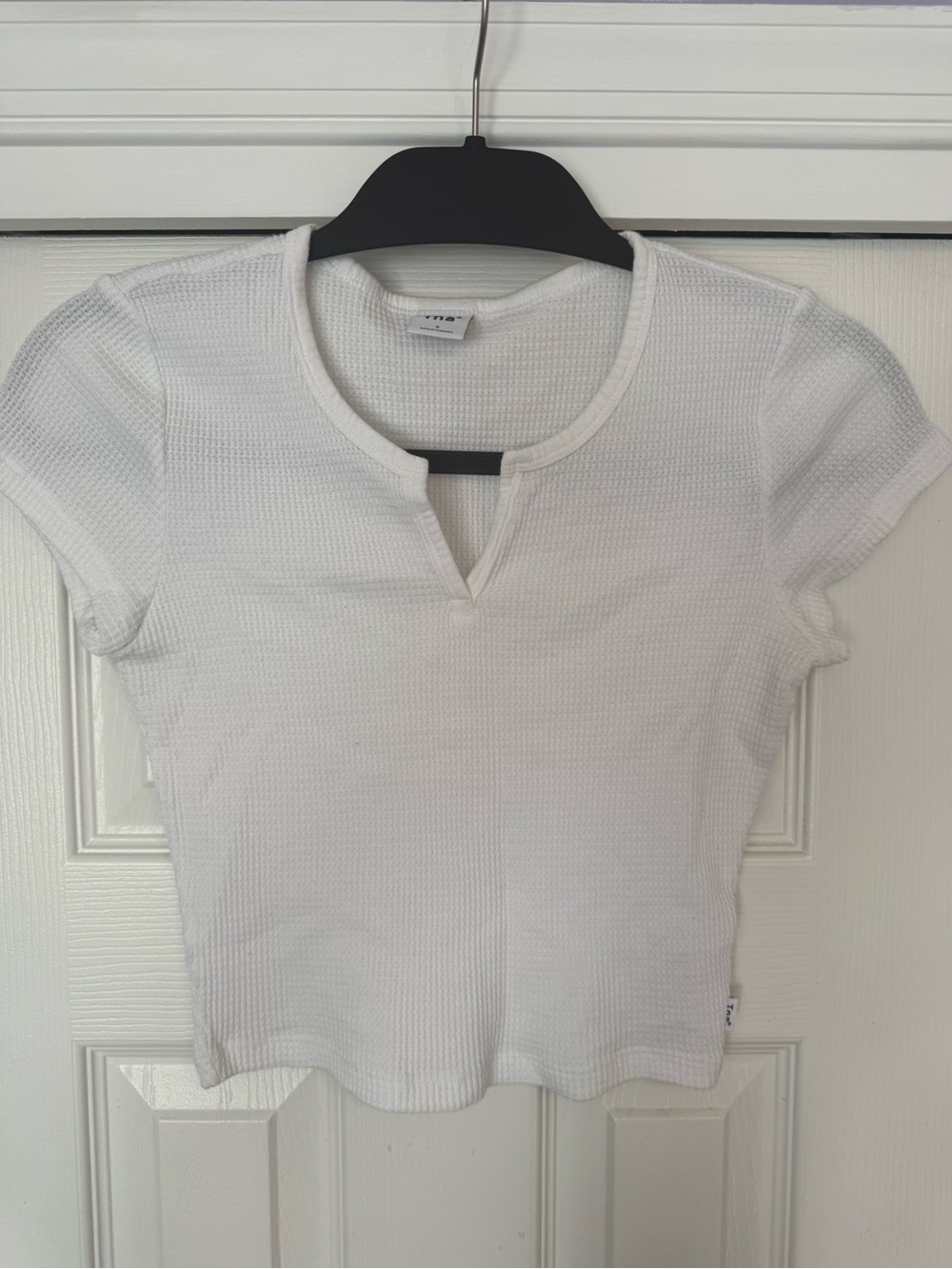 TNA White Ribbed Short Sleeve Notch-Neck Tee